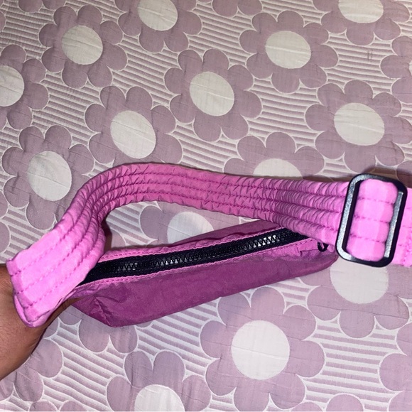 BAGGU Pink Mini Nylon Shoulder Bag - Picture 4 of 7